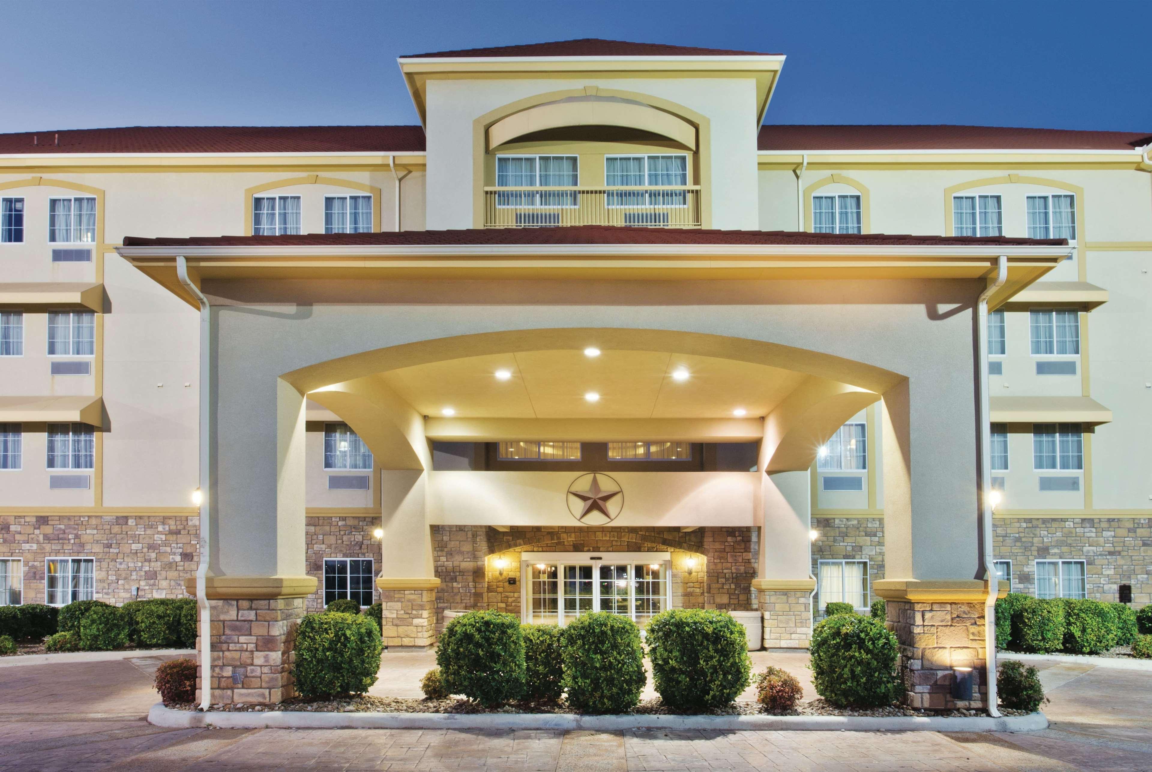 La Quinta Inn And Suites By Wyndham - Schertz Exteriör bild