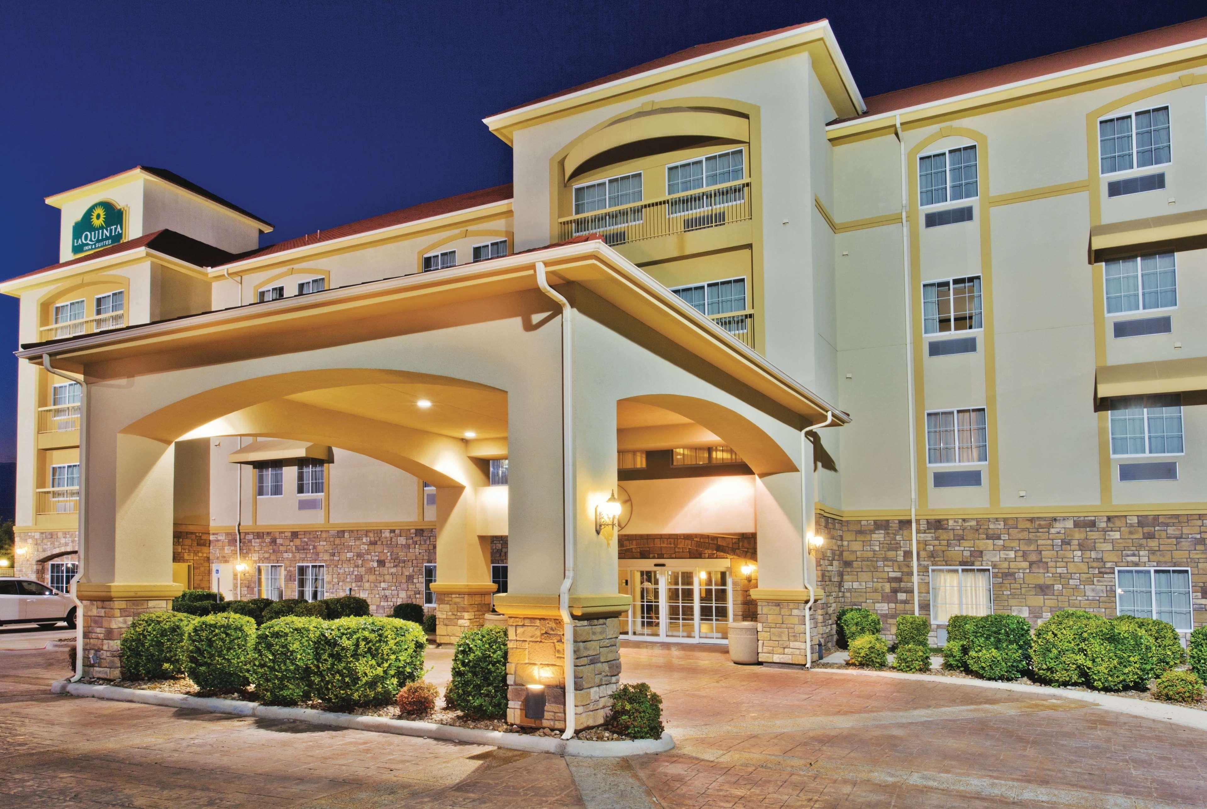 La Quinta Inn And Suites By Wyndham - Schertz Exteriör bild