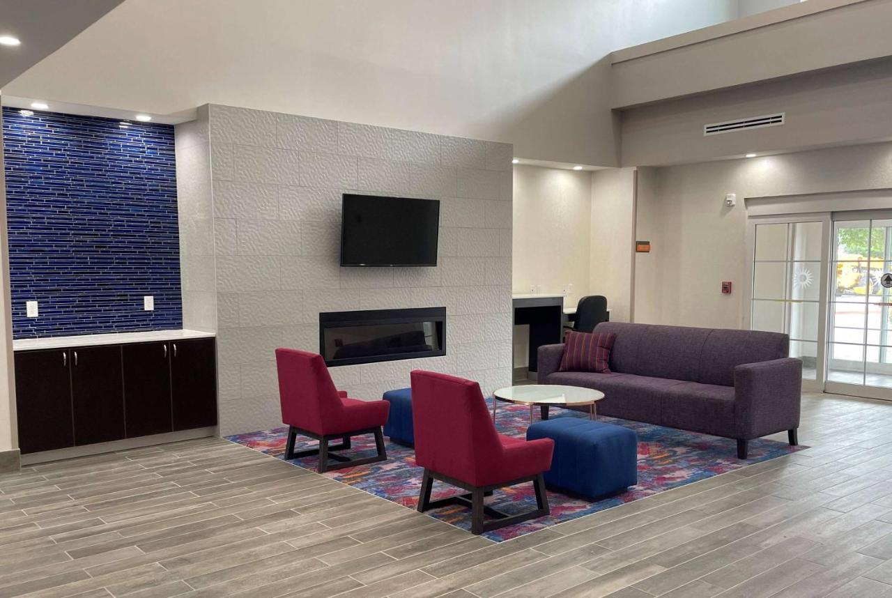 La Quinta Inn And Suites By Wyndham - Schertz Exteriör bild