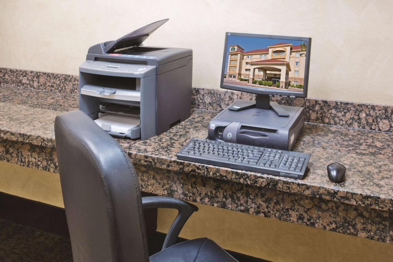 La Quinta Inn And Suites By Wyndham - Schertz Exteriör bild